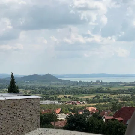 Casa de Férias Panorama Vendeghaz *